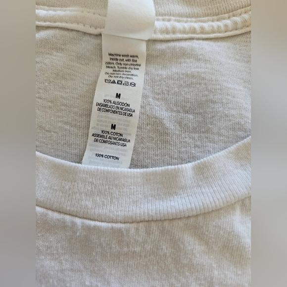 White Crew Neck Tee Wildflowers Sz. Medium 100% Cotton - Picture 5 of 7